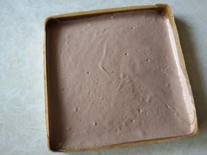 巧克力奶盖蛋糕卷的做法 步骤10