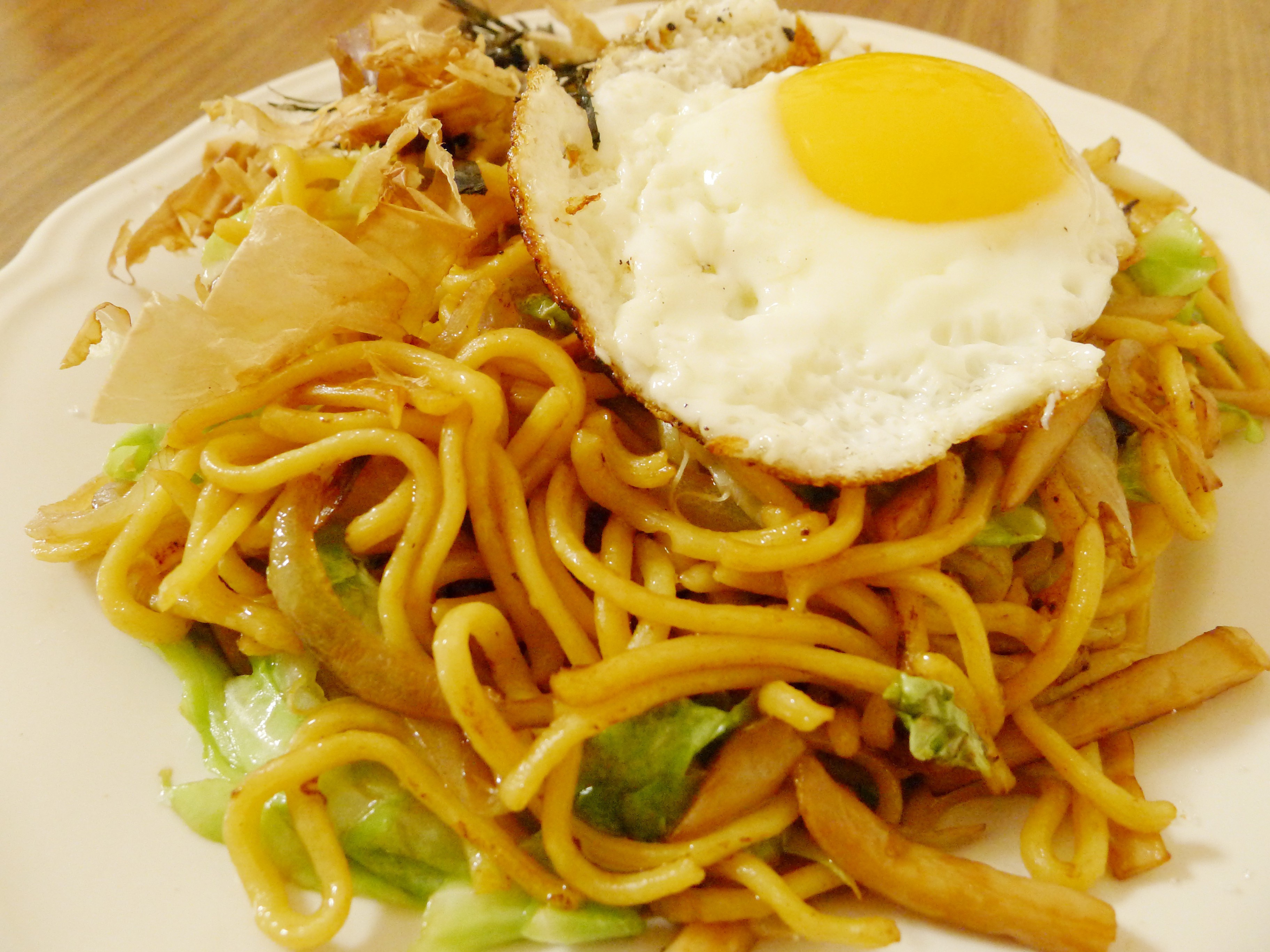 （深夜食堂）日式酱油炒面