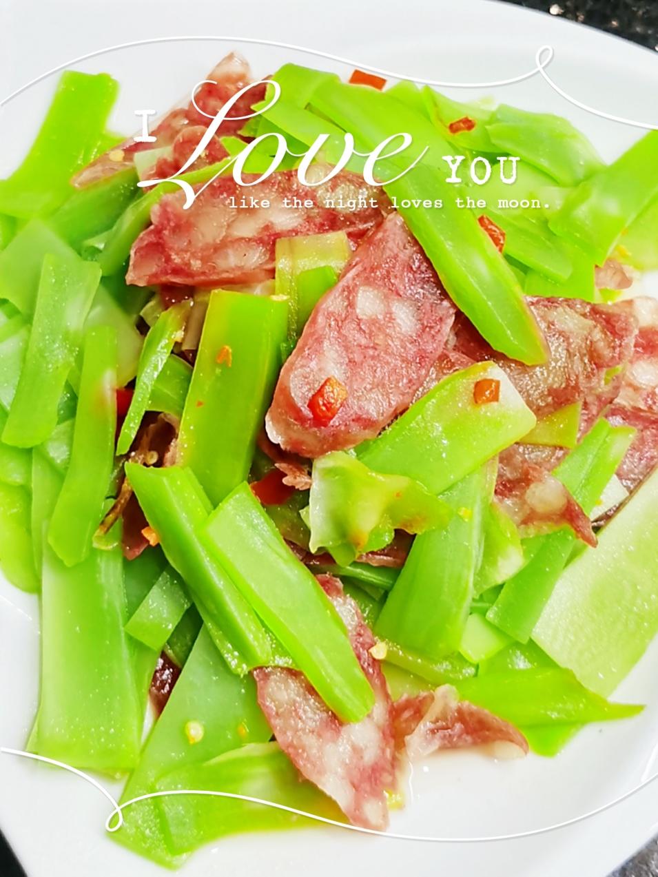 莴笋炒腊肠的做法