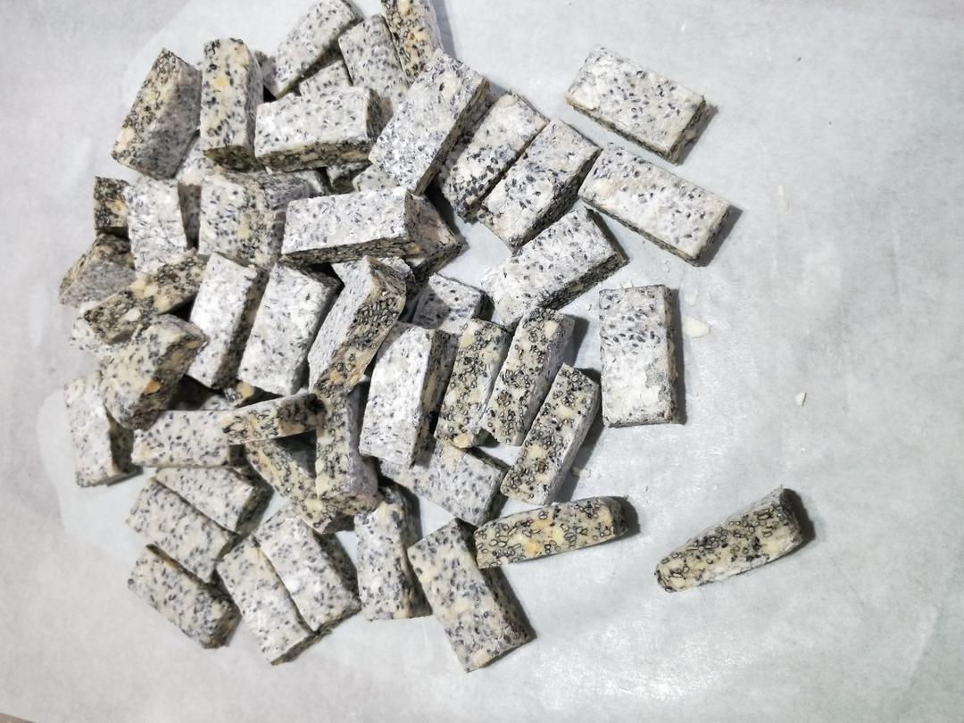 芝麻（花生）牛扎糖