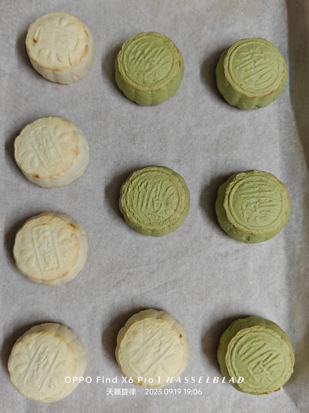 超详细图解版--流心奶黄月饼