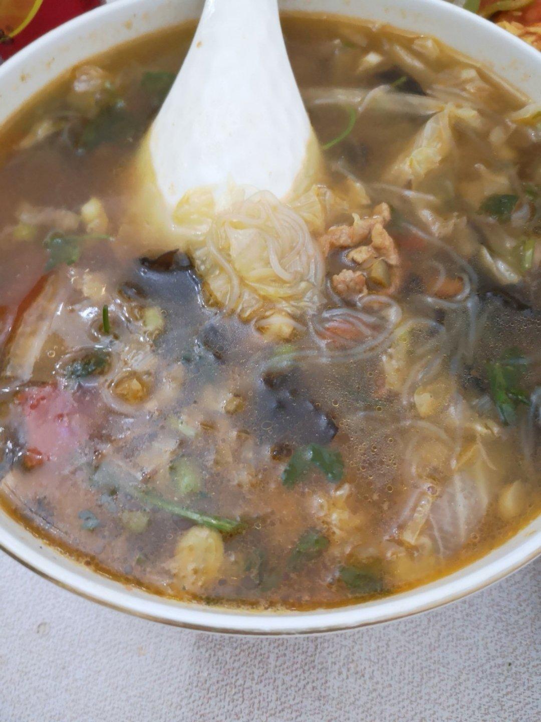 榨菜肉丝什锦汤