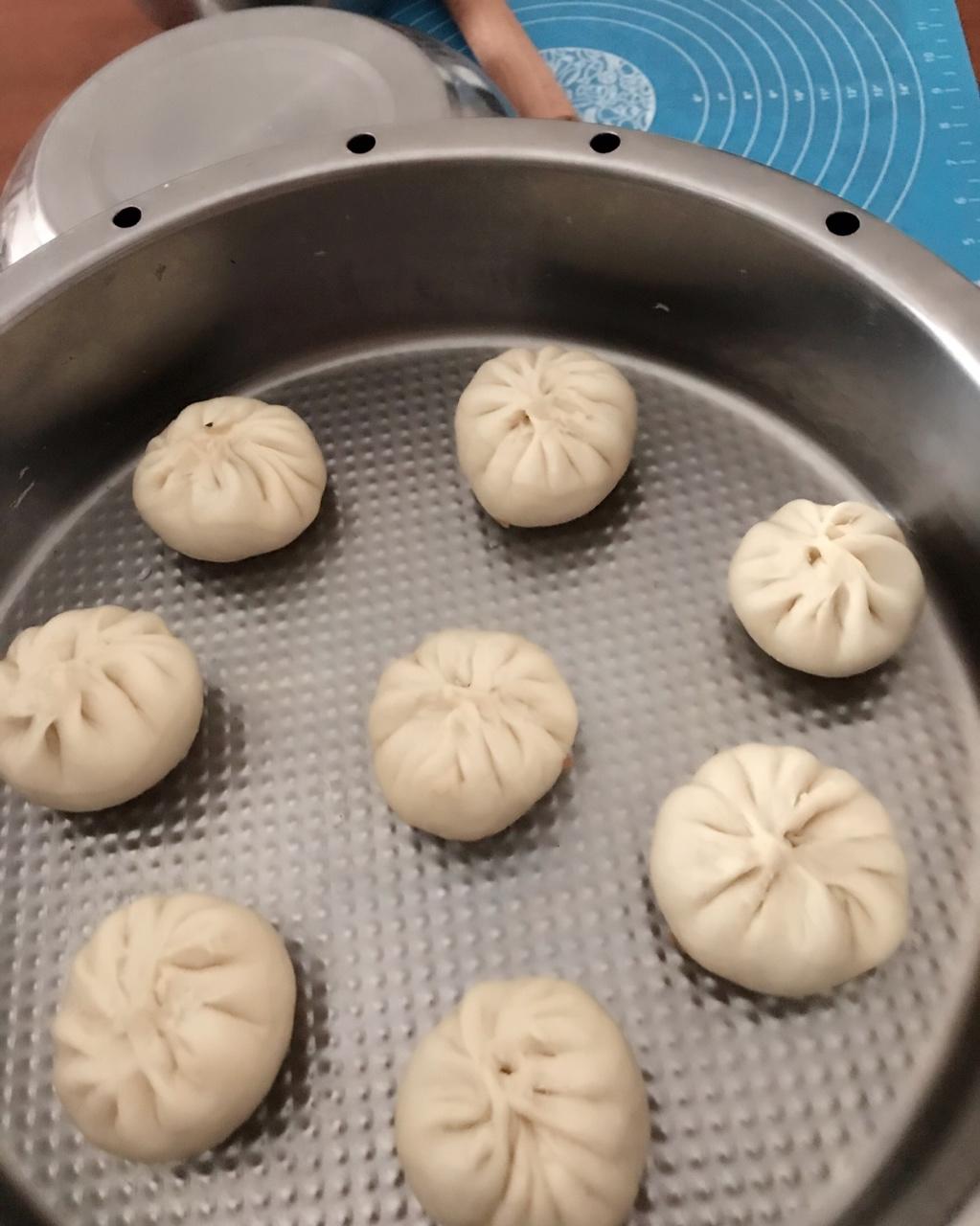 鲜肉包子