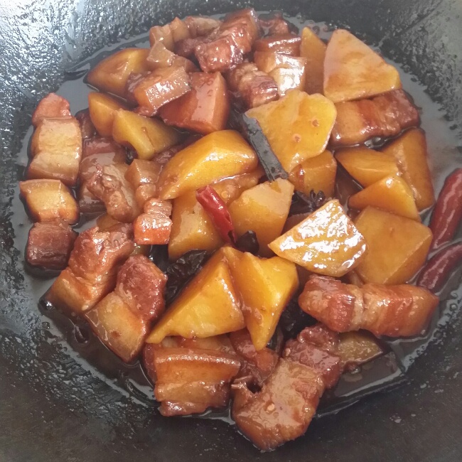 不焯水不放油的家常红烧肉