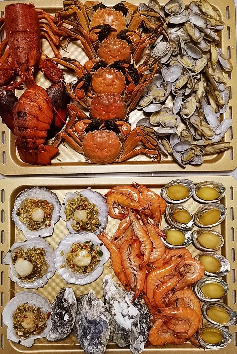 96波士顿龙虾海鲜拼盘96海鲜大咖96螃蟹鲍鱼虾拼盘96的做法