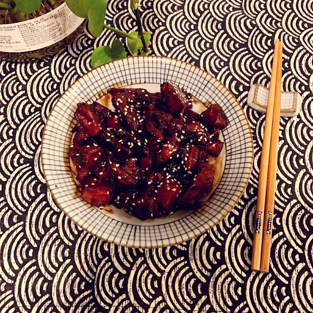 不焯水不放油的家常红烧肉