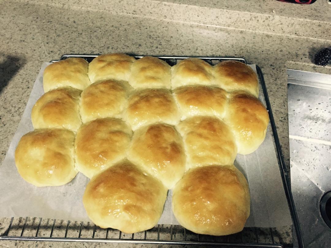 超好吃的香甜餐包