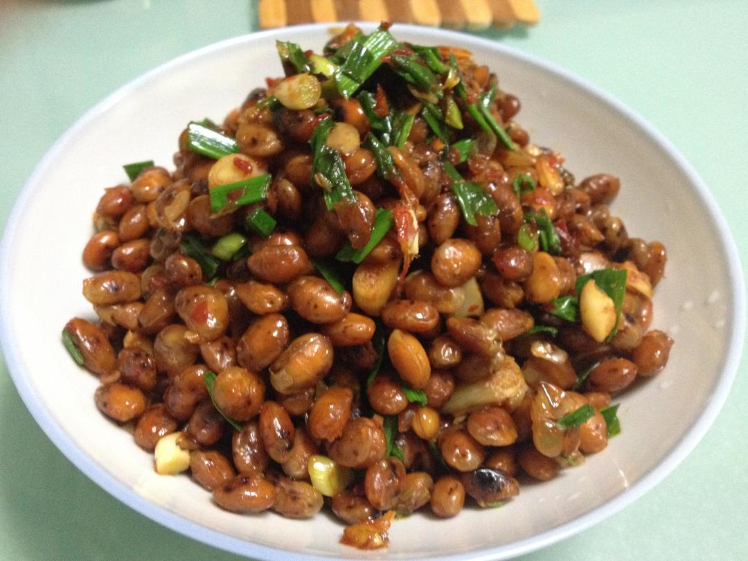 炒干黃豆的做法 步驟5