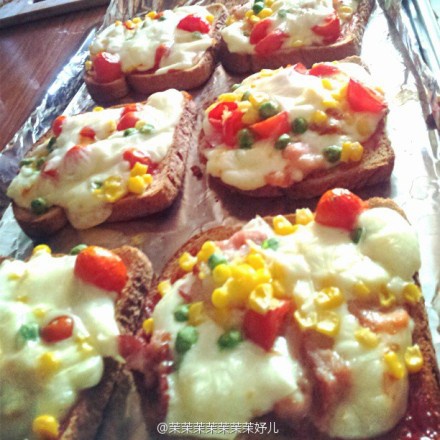 吐司水果小批萨