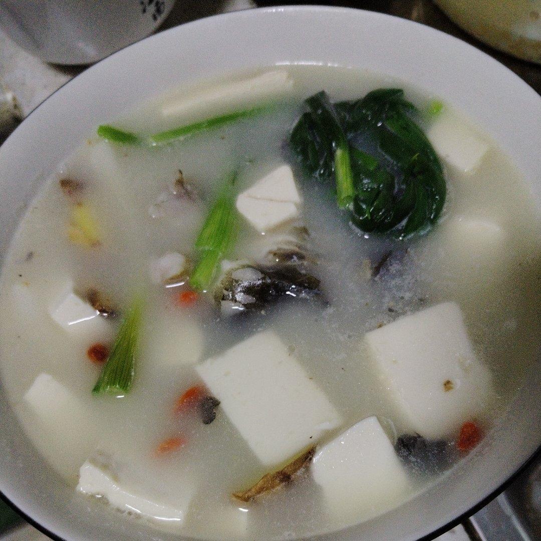 鱼头豆腐汤