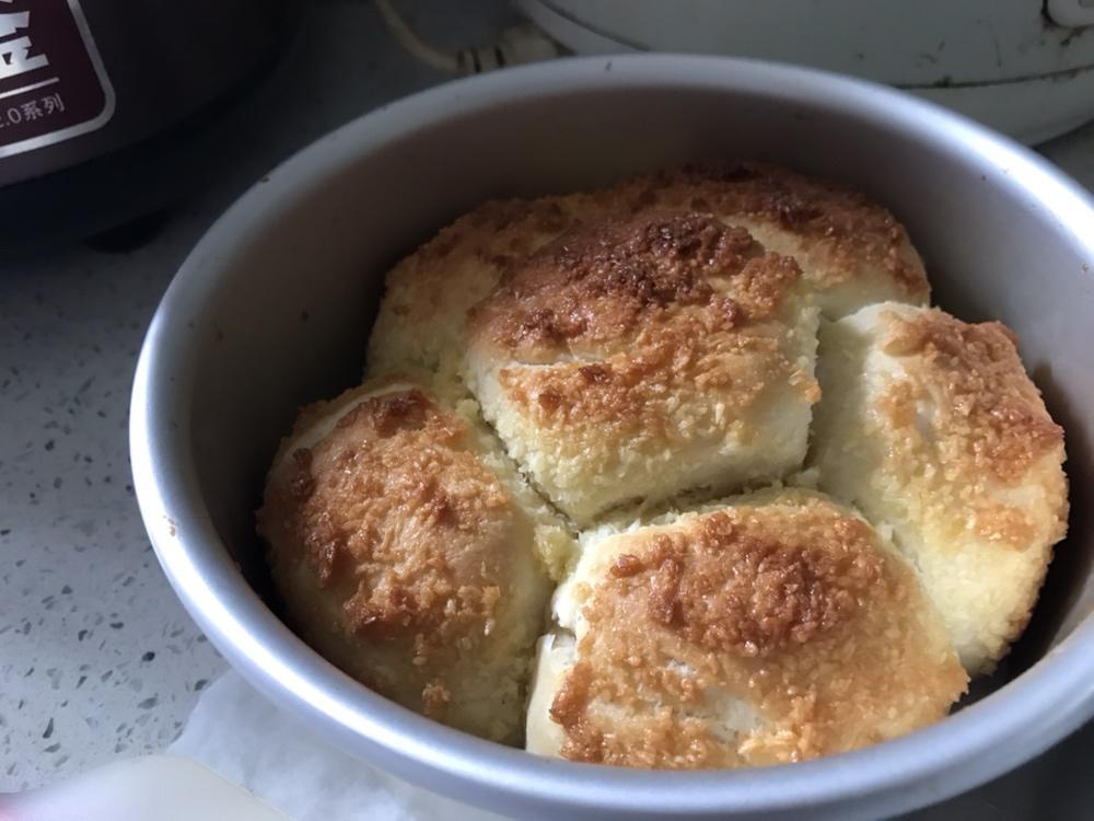 快手椰蓉小餐包（一次发酵照样柔软又拉丝）