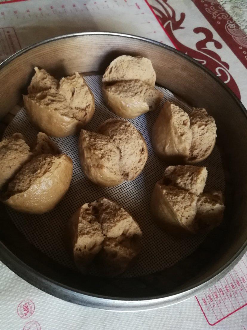 妥妥的红糖开花馒头（酵母版）