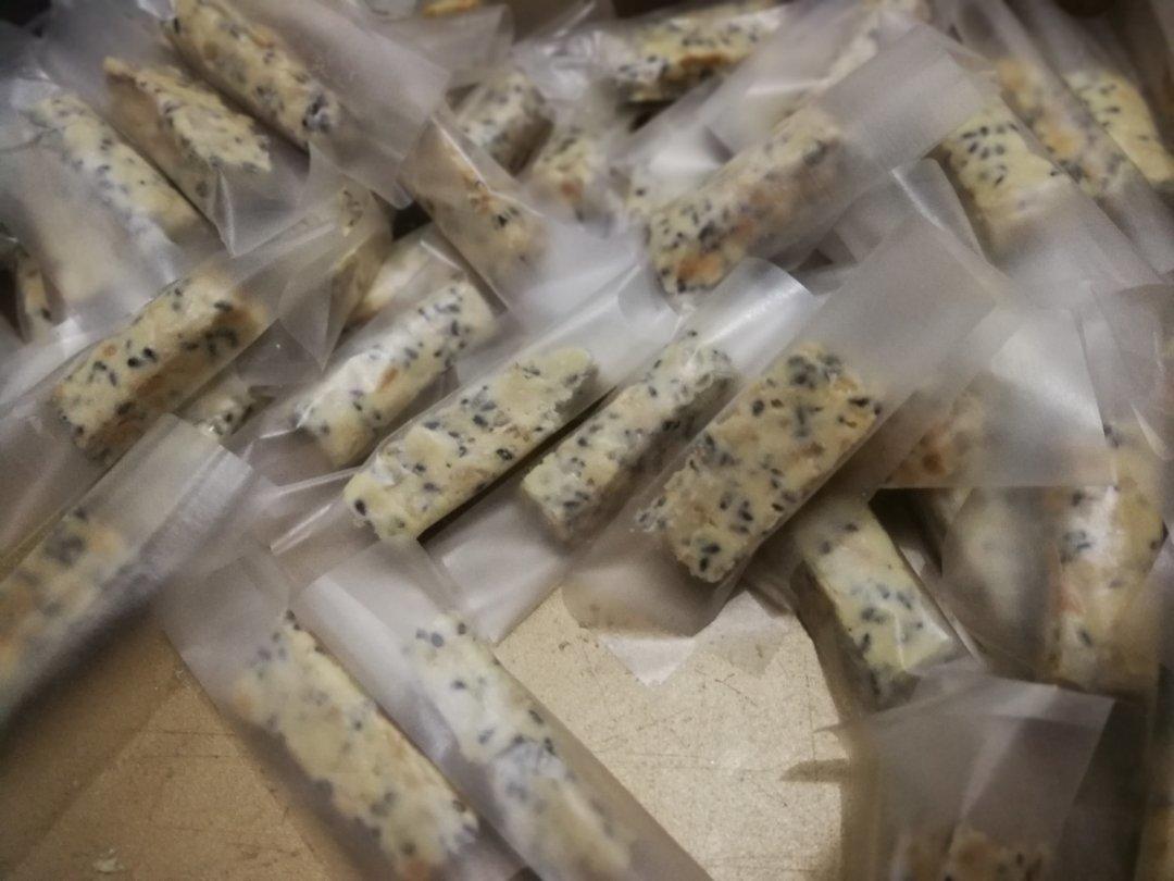 超详细TIPS—自制超美味牛轧糖（熬糖版），秒杀棉花糖版