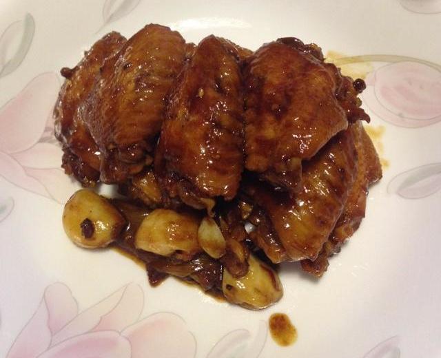 铸铁锅菜谱：红烧鸡翅的做法