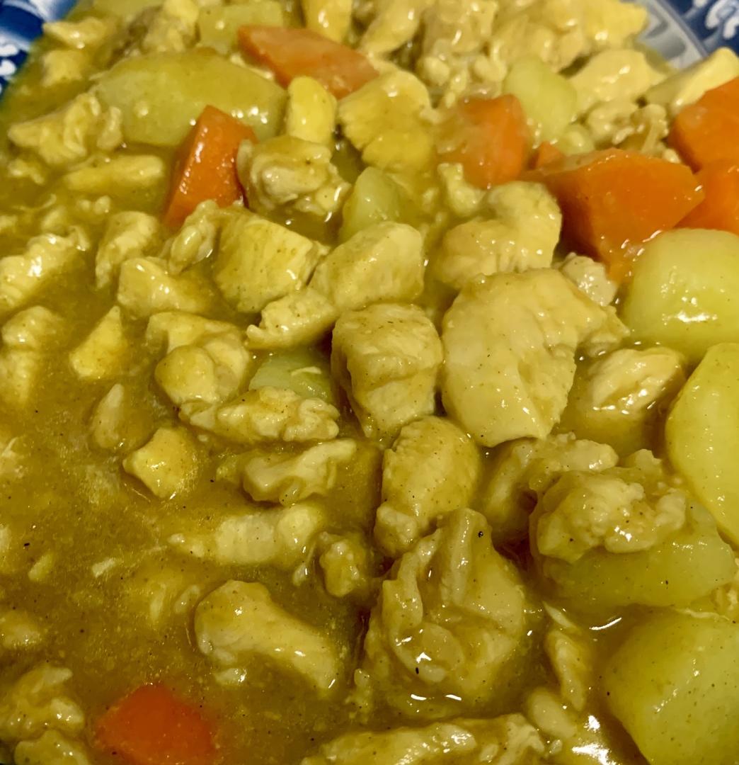 咖喱鸡块饭（百梦多咖喱超级简单版）