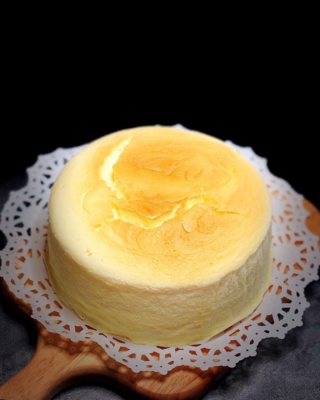 鹏妈在奔跑做的6寸轻乳酪蛋糕