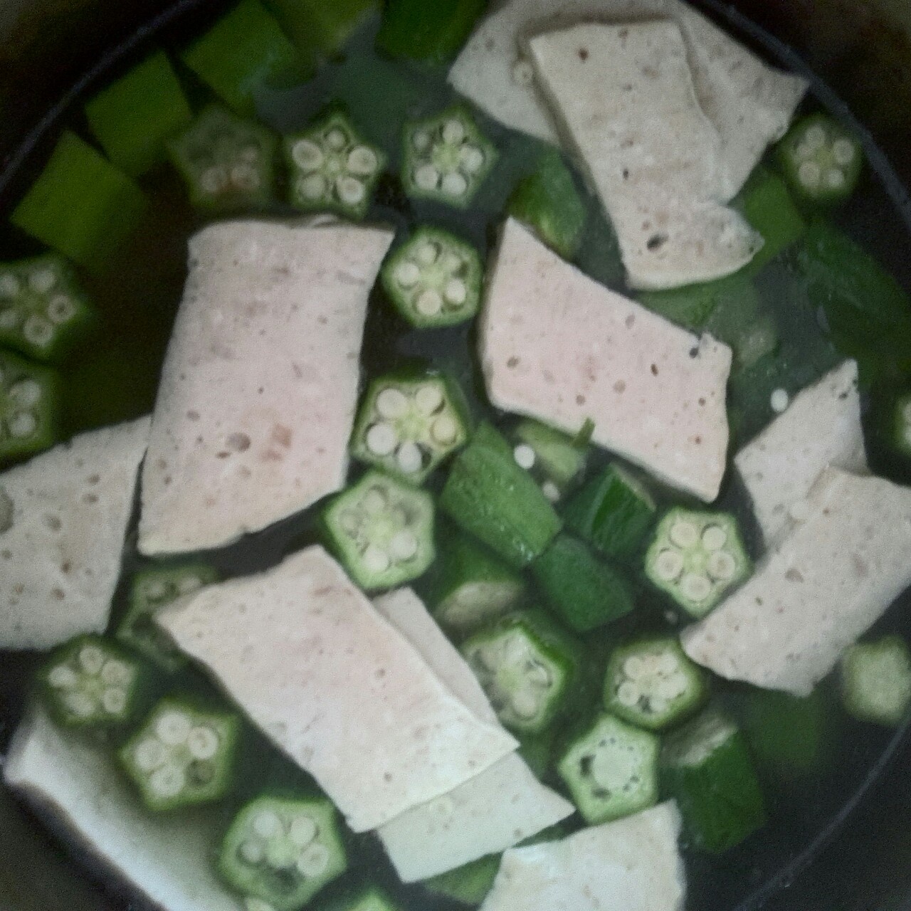 秋葵番茄虾米鸡蛋汤