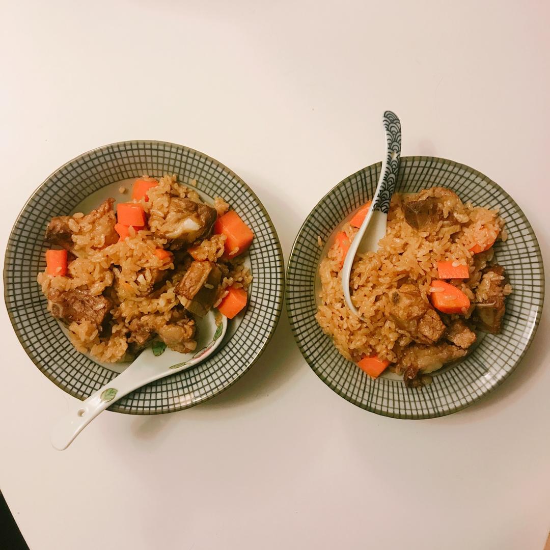 喷香排骨焖饭（爆好吃）