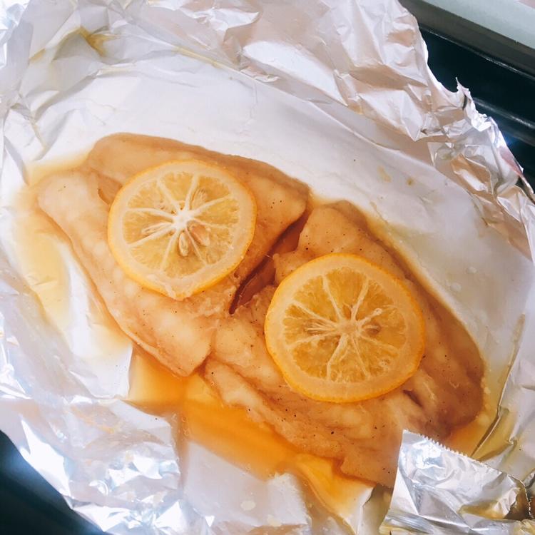 减脂餐~锡纸烤巴沙鱼