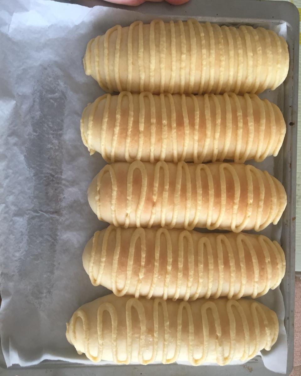 毛毛虫面包