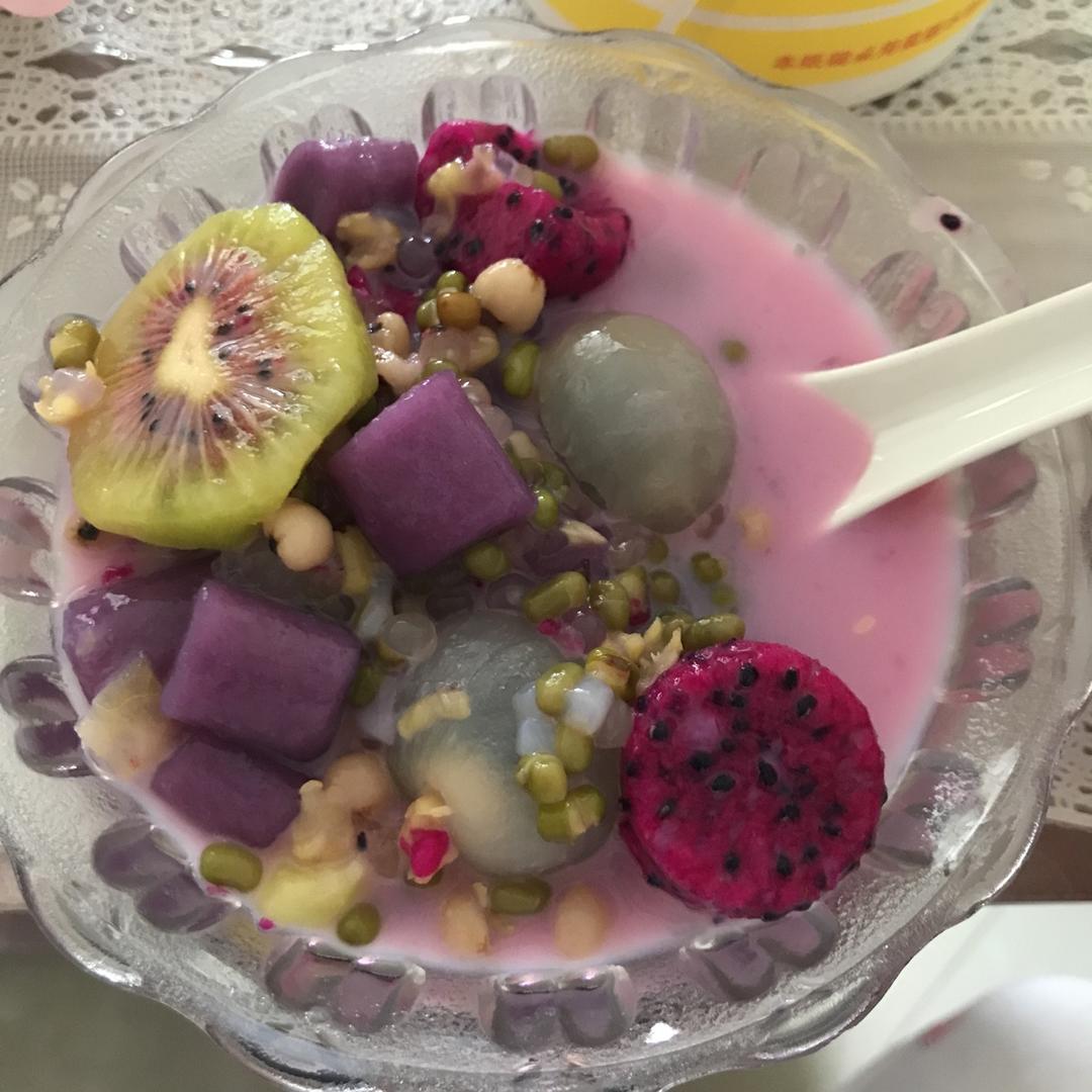 Q弹芋圆的做法 （有视频，学会做柔韧不散的面团）