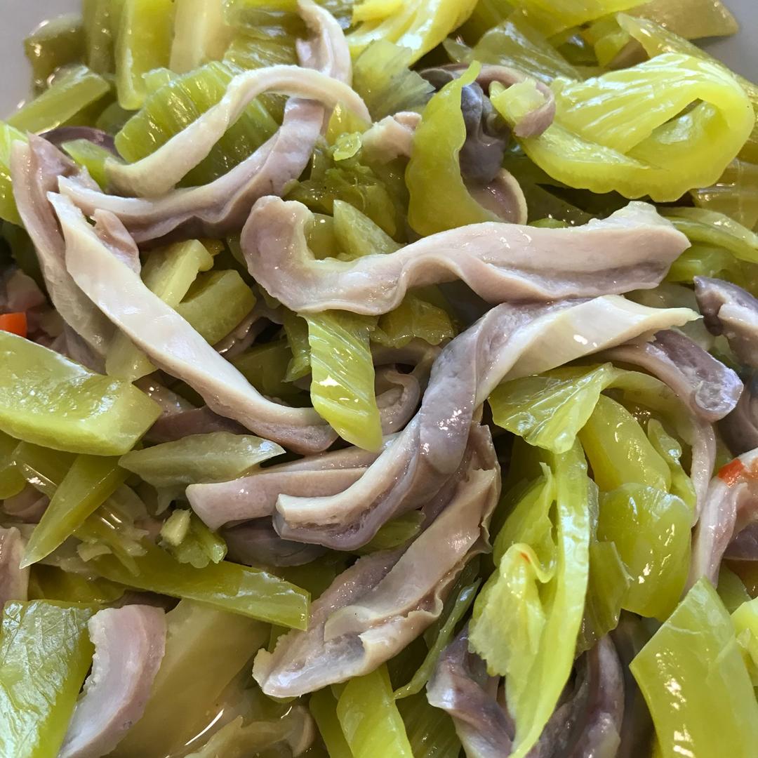 酸菜炒猪肚