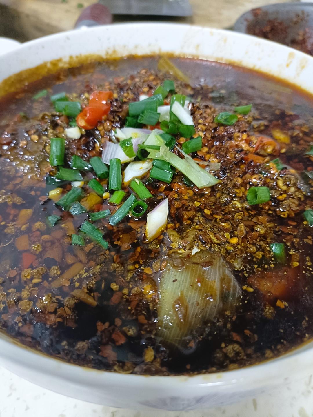 老妈牌水煮鲫鱼，川味