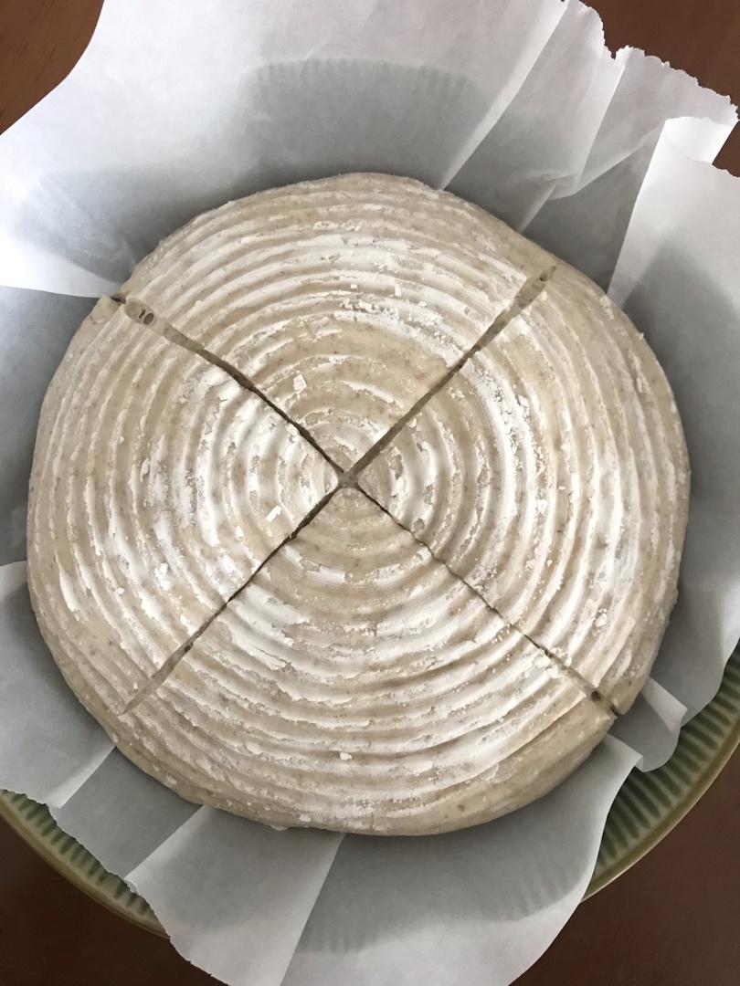 全麦山核桃橄榄欧包-Staub珐琅铸铁锅