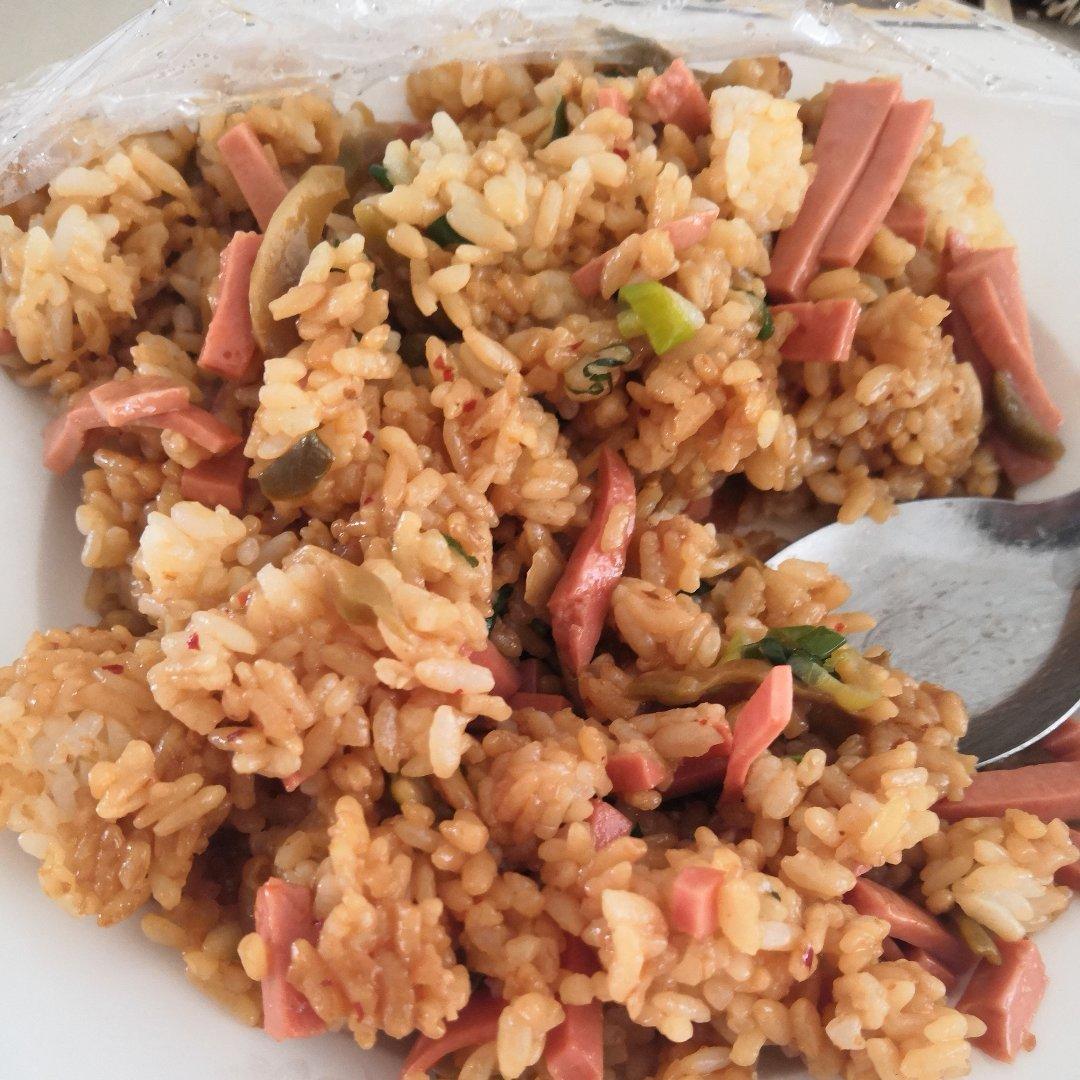 榨菜炒饭