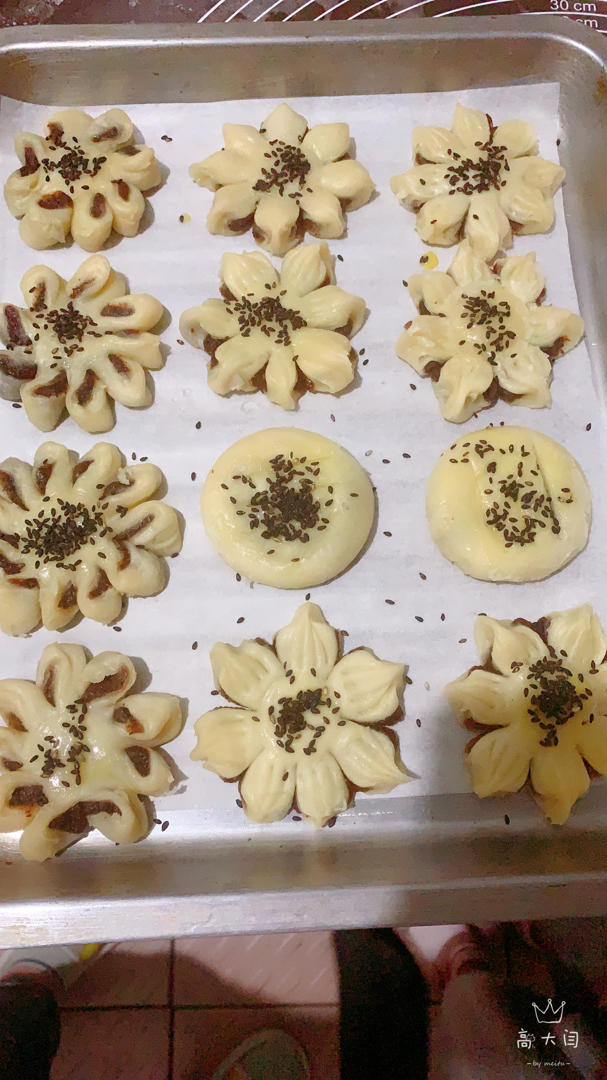 枣花酥，枣泥菊花酥