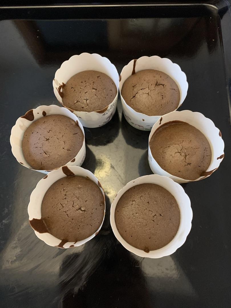 巧克力纸杯蛋糕