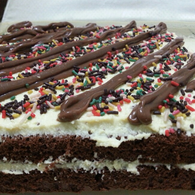 乳酪巧克力方形蛋糕