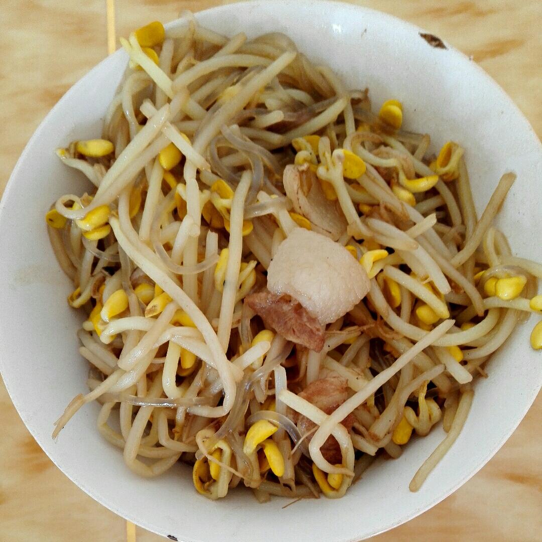 黄豆芽炒粉条