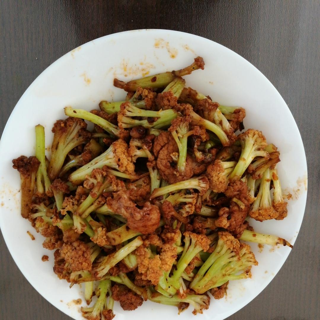 很“浪费”米饭的家常菜之一-------干锅菜花