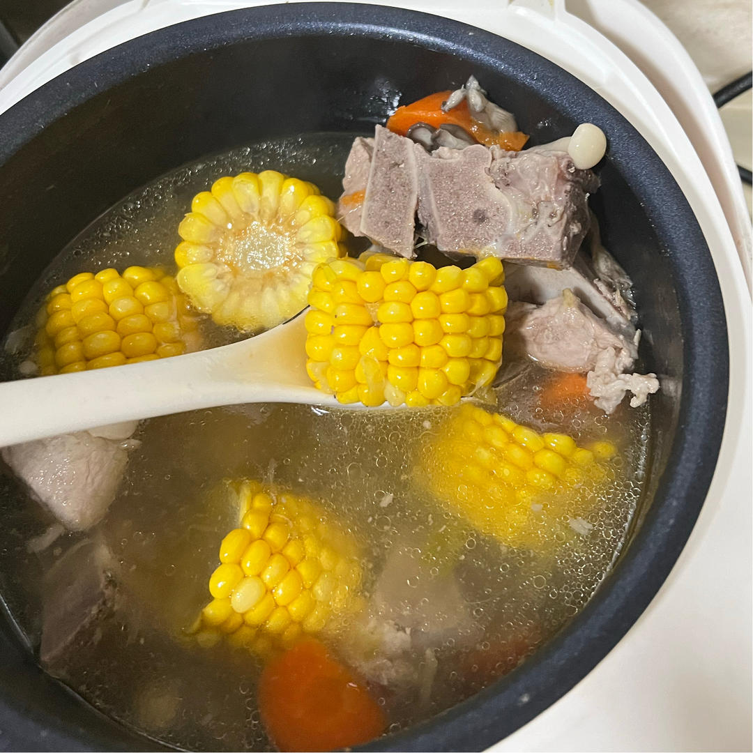 玉米排骨汤