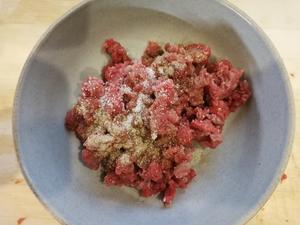 番茄牛肉杏鲍菇炒通心粉的做法 步骤5