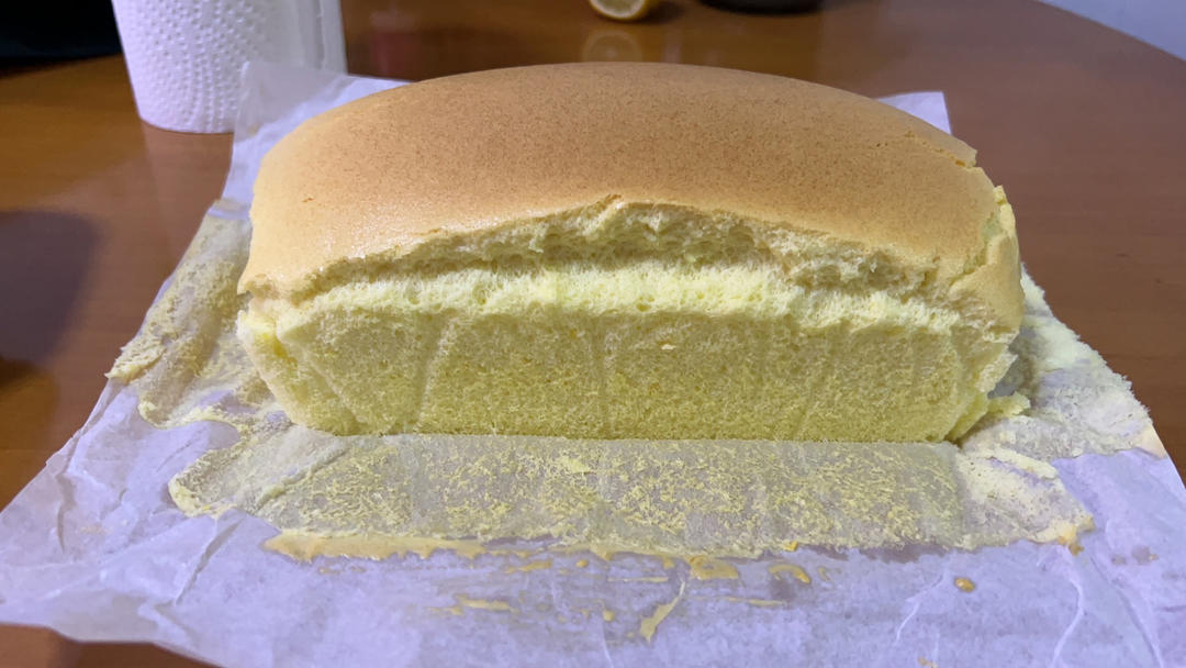 堪比柯基屁股
爆浆芝士🧀古早蛋糕