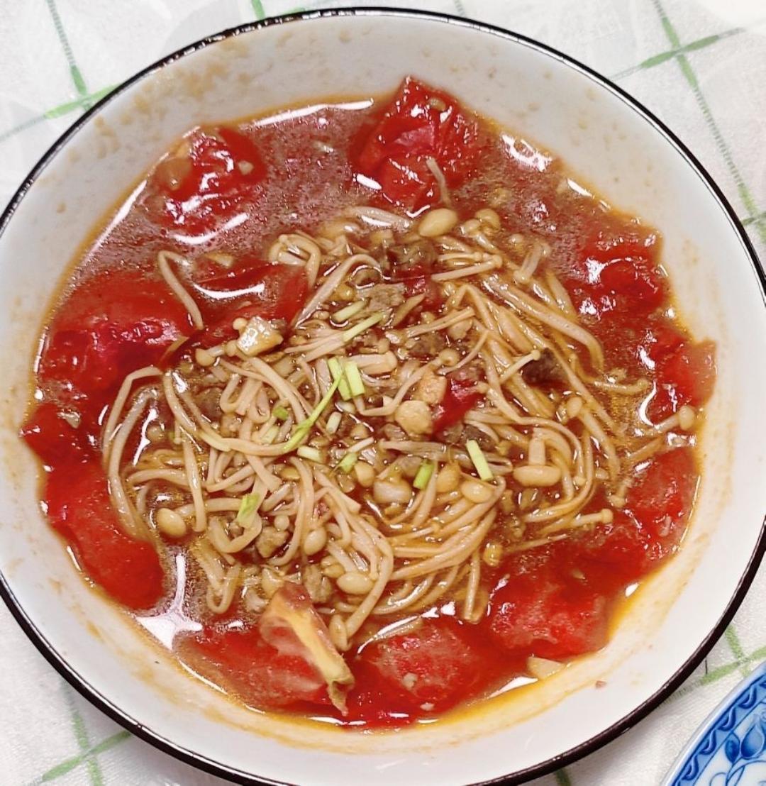 低脂低卡～营养又下饭的番茄金针菇