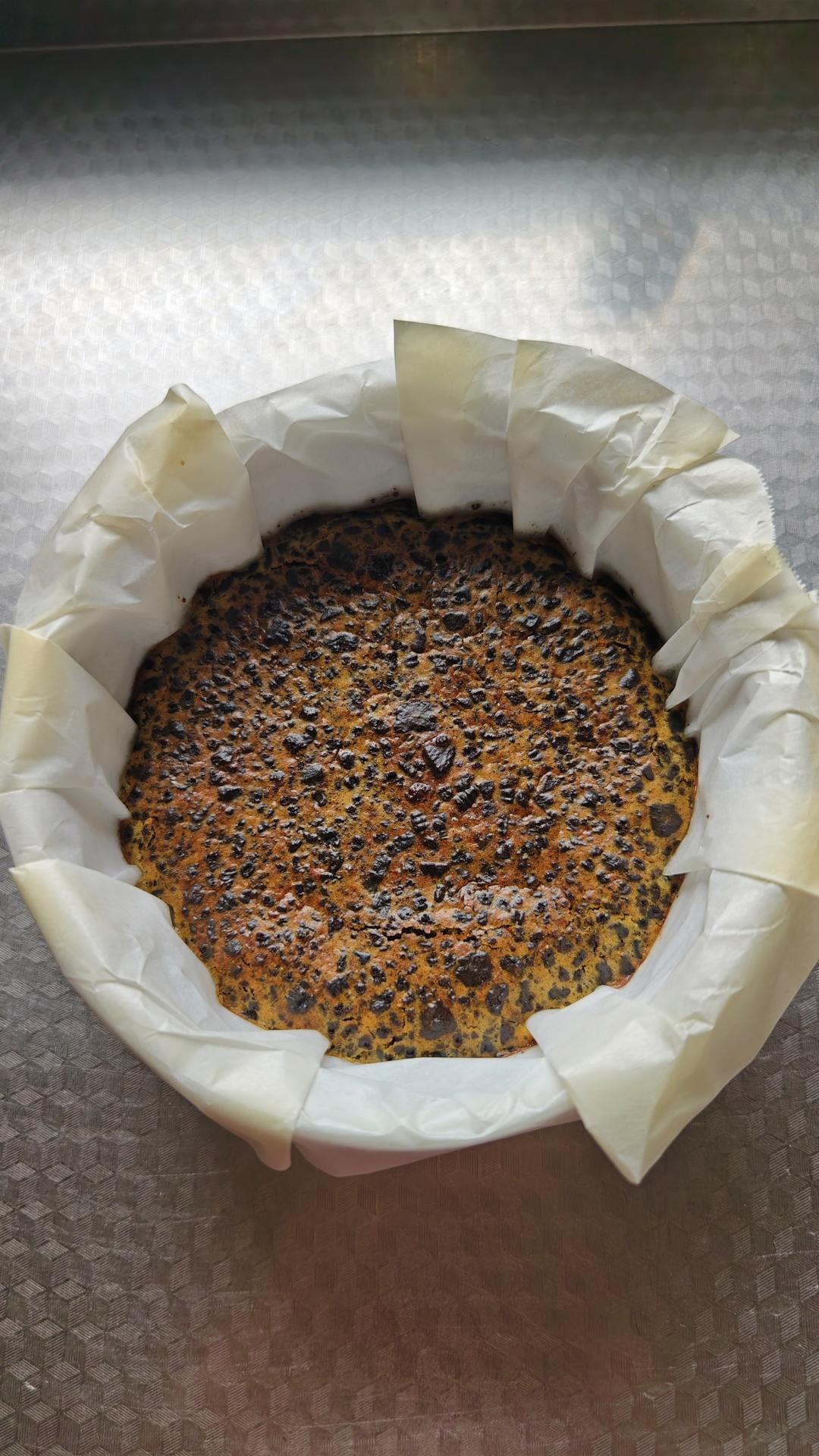 海盐奥利奥巴斯克蛋糕（6寸）