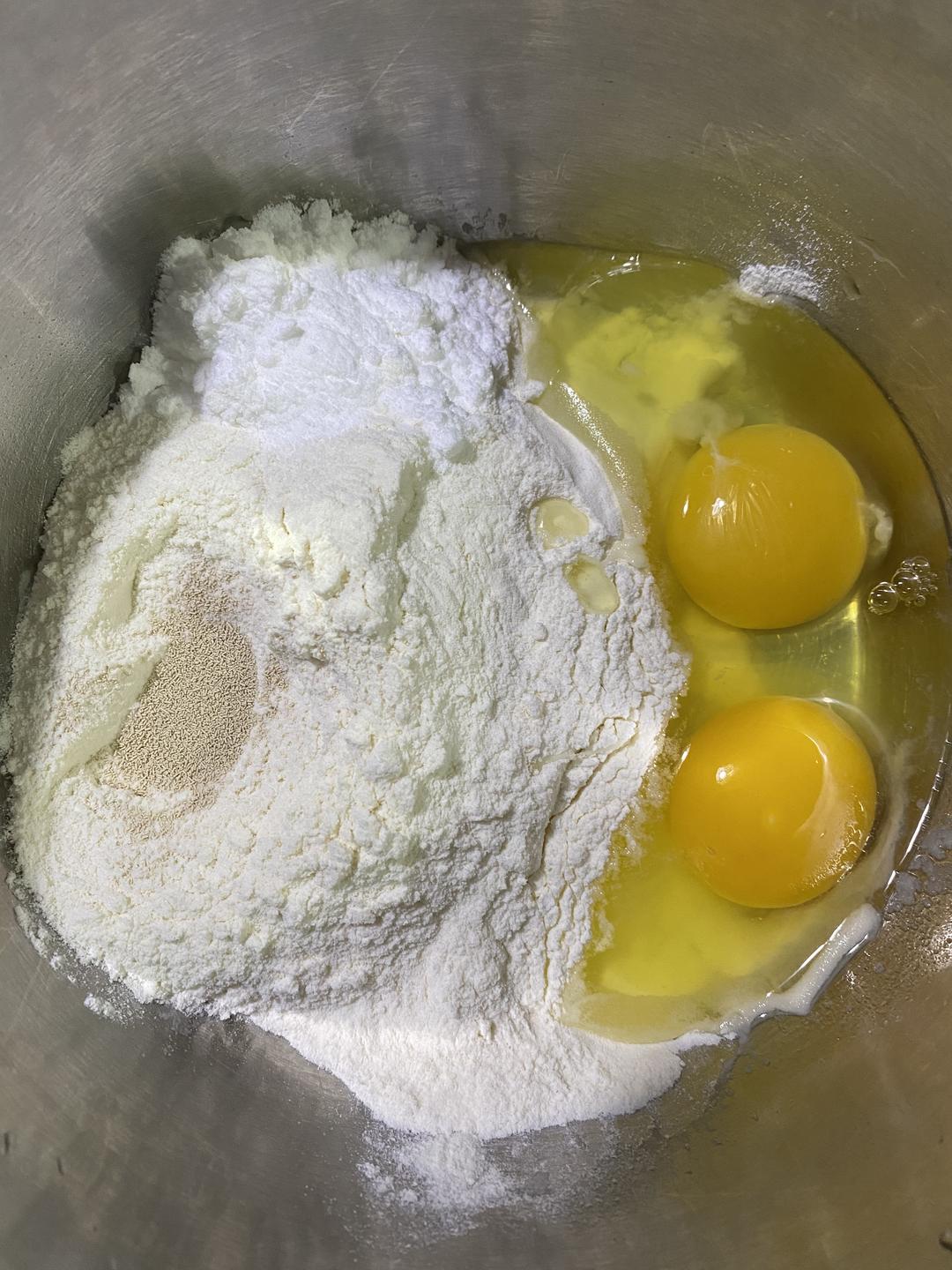 纯奶手撕吐司的做法 步骤1