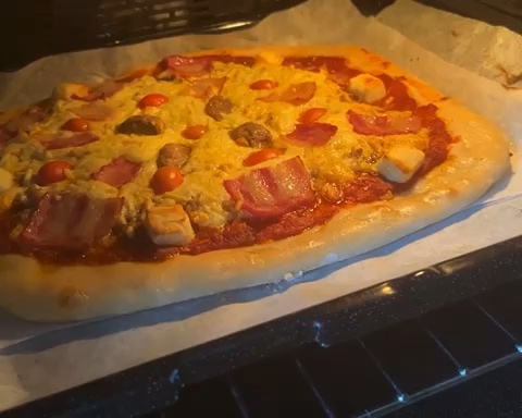 懒人解馋披萨🍕的做法