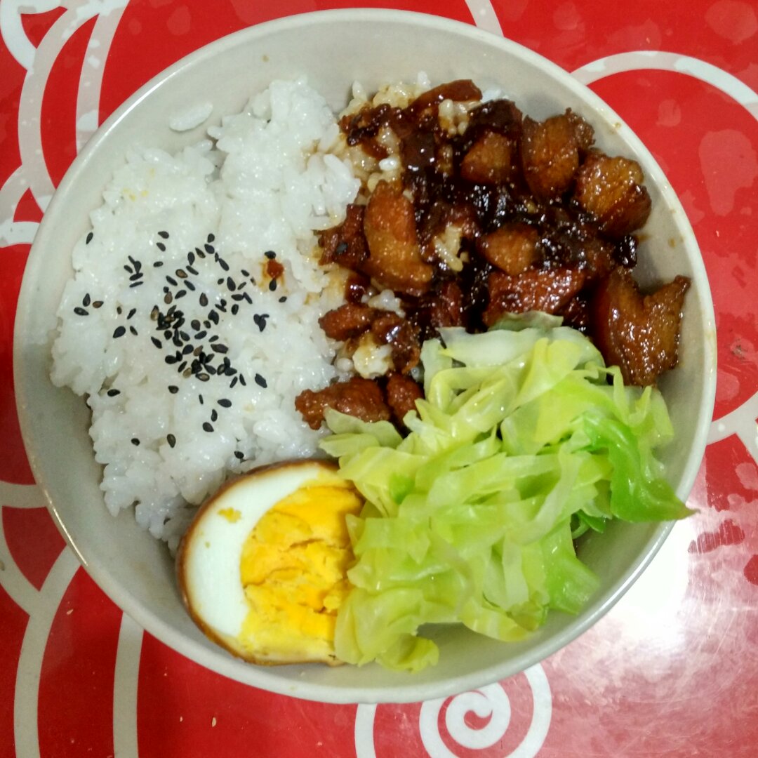 台式卤肉饭