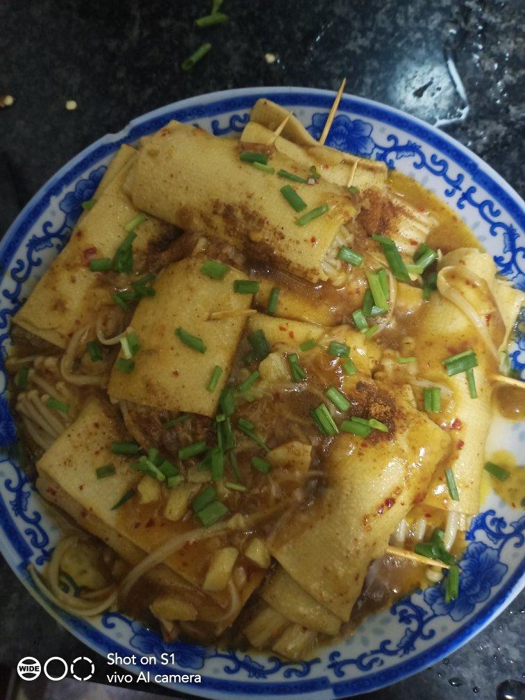 比肉还好吃的金针菇豆皮卷