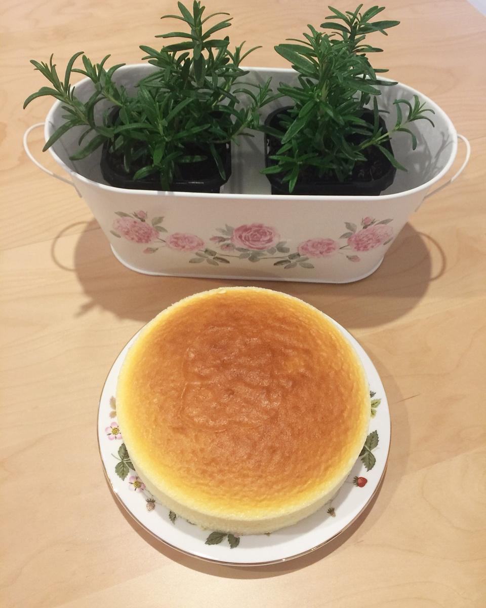 完美轻乳酪芝士蛋糕（不开裂、不回缩、不收腰、入口即融）