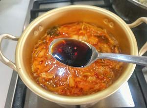 巨好吃(｡･ω･｡)ﾉ♡豪华泡菜五花肉锅的做法 步骤6