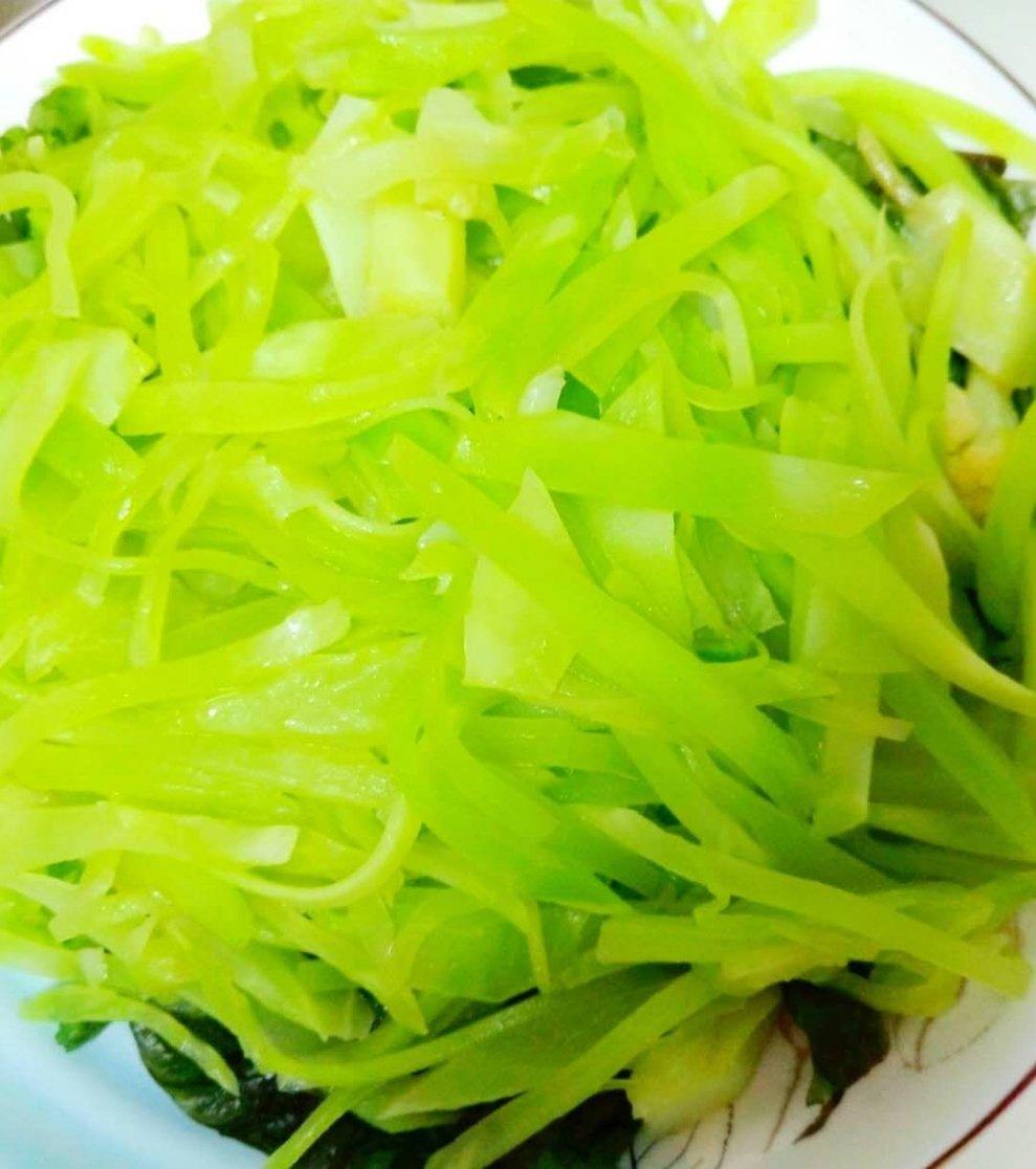 凉拌蒜香鸡汁莴笋丝——太太乐鲜鸡汁