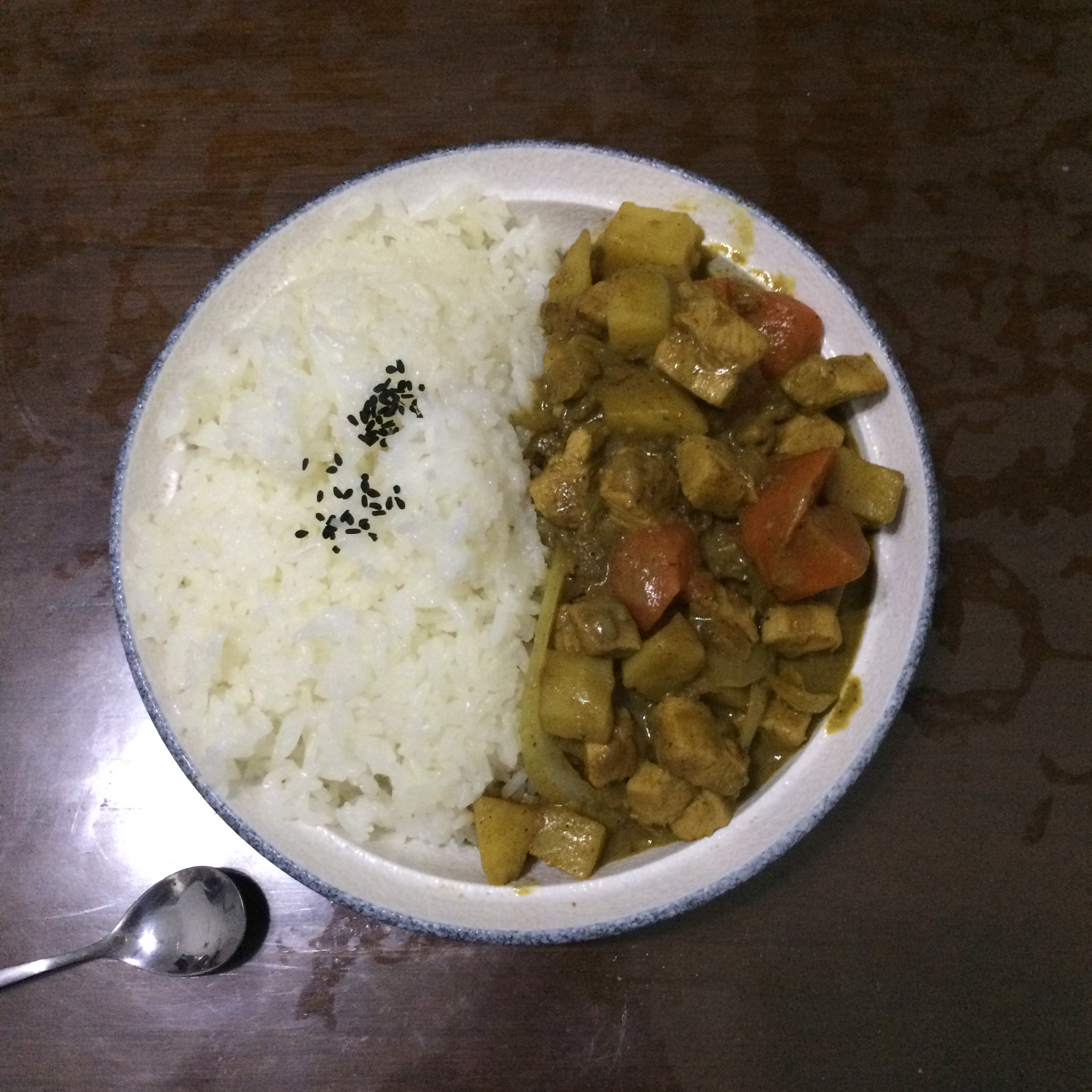 零失败日式咖喱鸡肉饭！！最正宗日本家庭做法！简单又好吃！