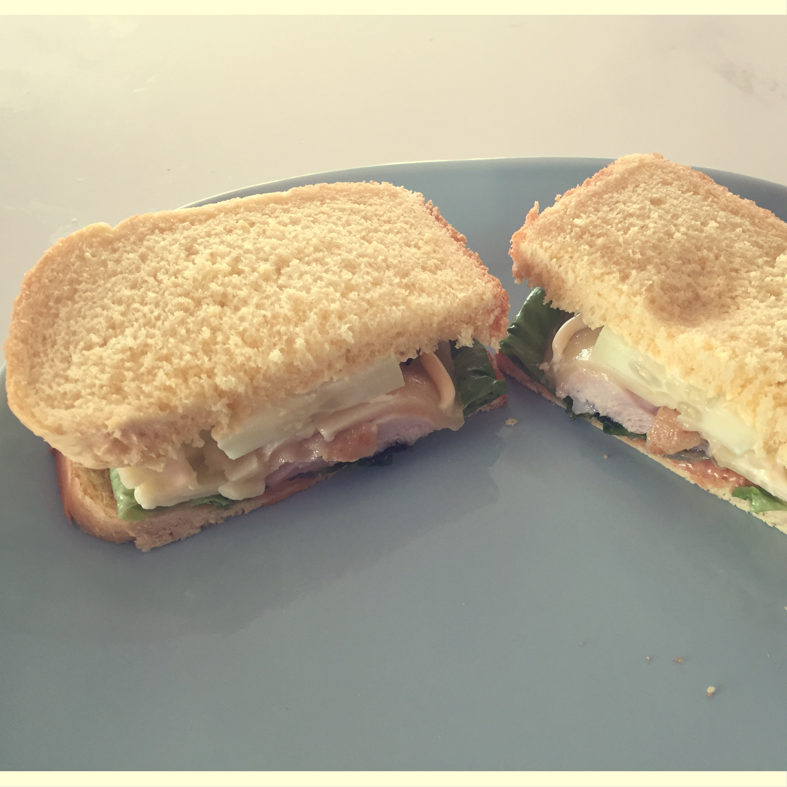 火腿煎蛋三文治