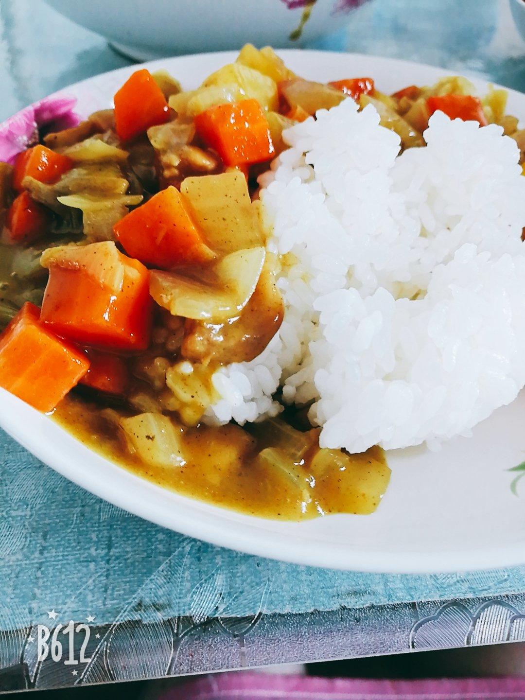 咖喱鸡肉饭