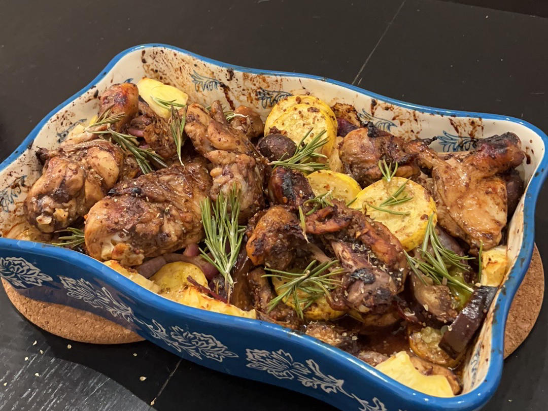 超级美味的减肥餐鸡肉烤蔬菜